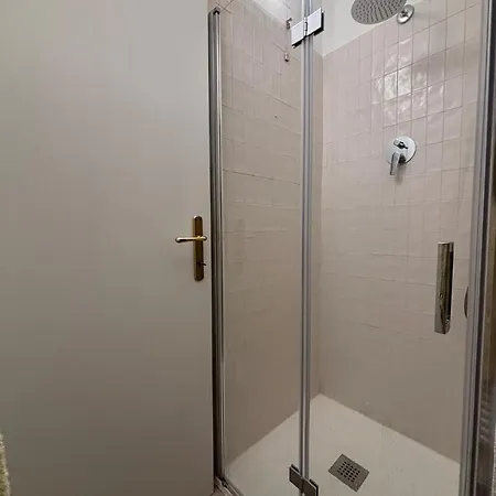 Charmandview Apartment *